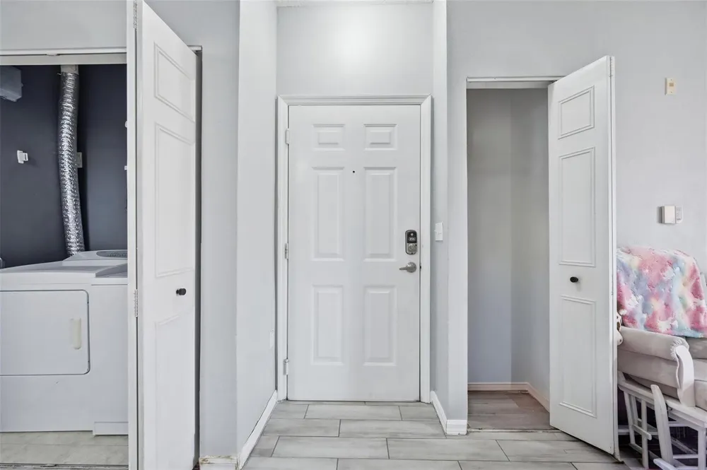 5518 Metrowest Boulevard #11-104 Orlando, FL 32811