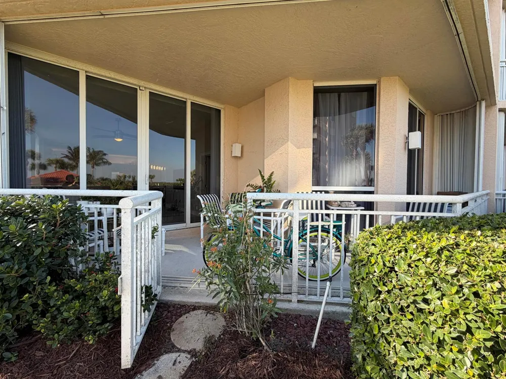 3880 Highway A1a #104 Hutchinson Island, FL 34949