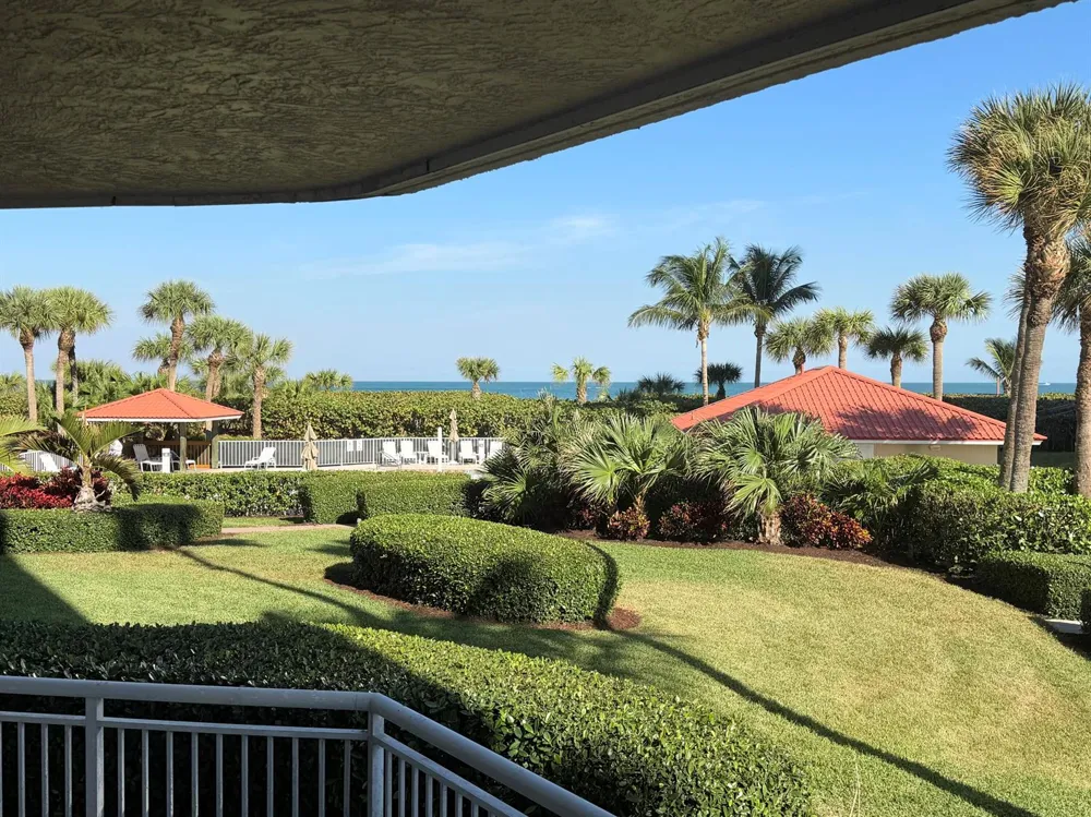 3880 Highway A1a #104 Hutchinson Island, FL 34949