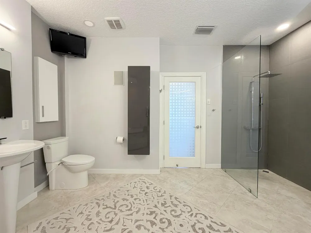 3880 Highway A1a #104 Hutchinson Island, FL 34949