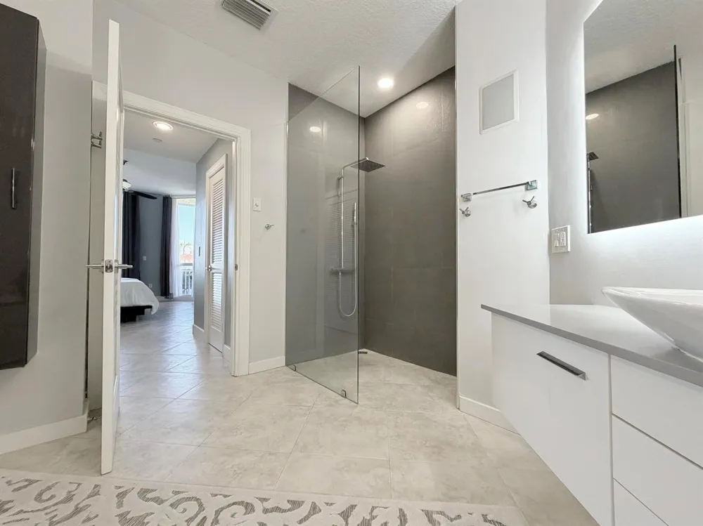 3880 Highway A1a #104 Hutchinson Island, FL 34949