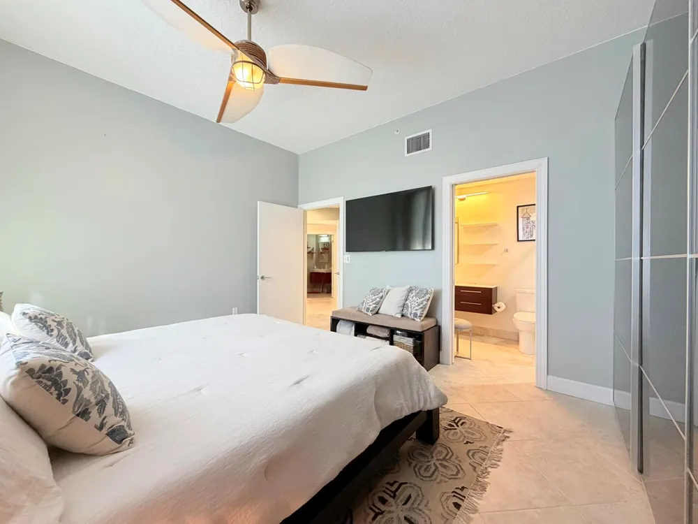 3880 Highway A1a #104 Hutchinson Island, FL 34949