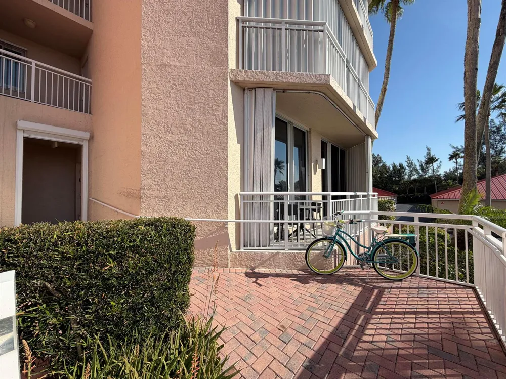 3880 Highway A1a #104 Hutchinson Island, FL 34949