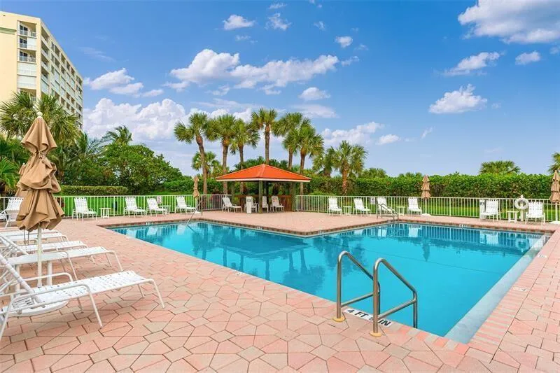 3880 Highway A1a #104 Hutchinson Island, FL 34949