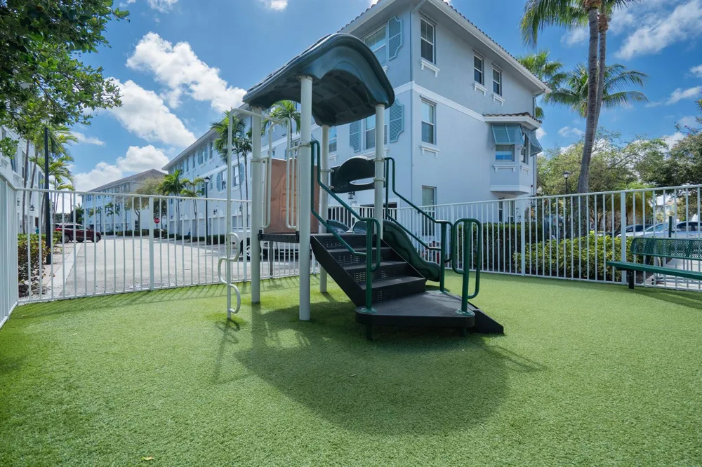 1356 Piazza Pitti Boynton Beach, FL 33426