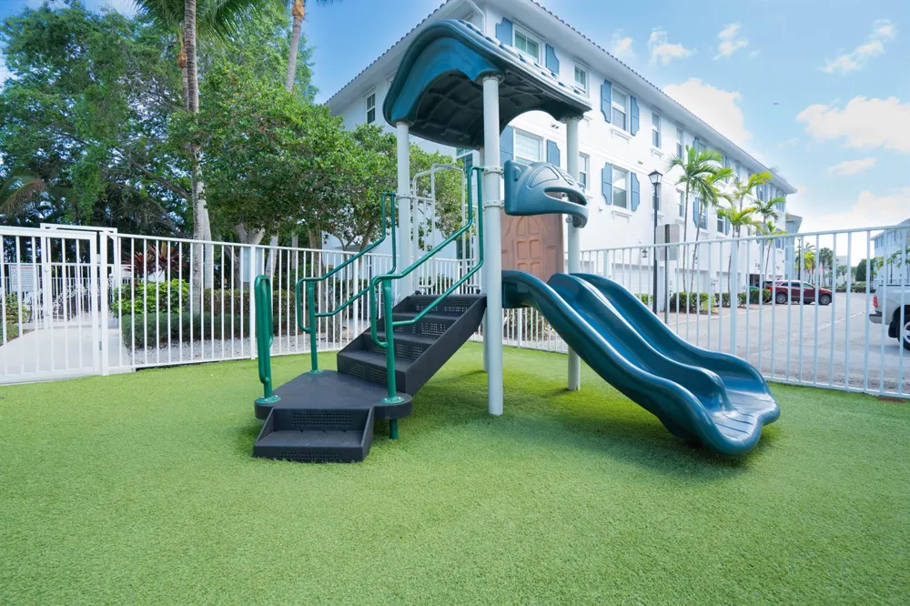 1356 Piazza Pitti Boynton Beach, FL 33426
