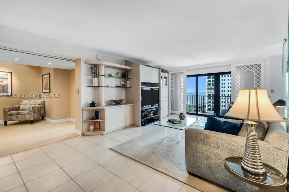 1201 S Ocean Dr #2003N Hollywood, FL 33019