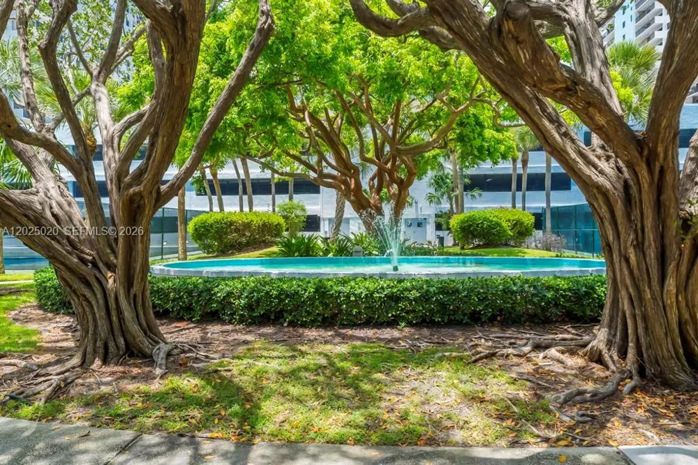 1201 S Ocean Dr #2003N Hollywood, FL 33019
