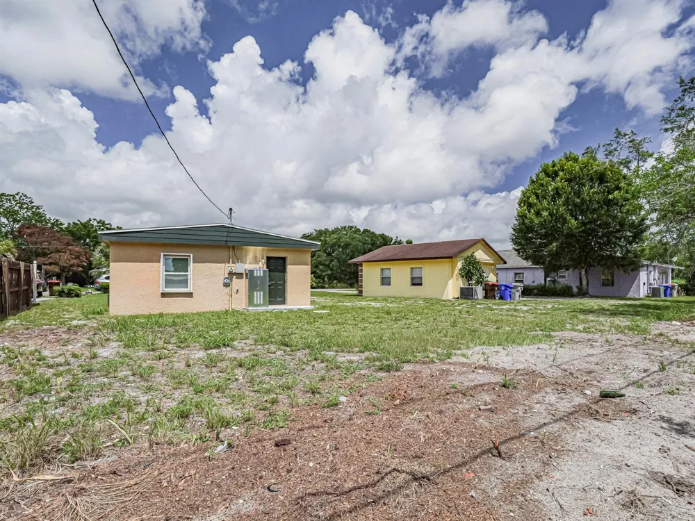 4716 29th Avenue Vero Beach, FL 32967