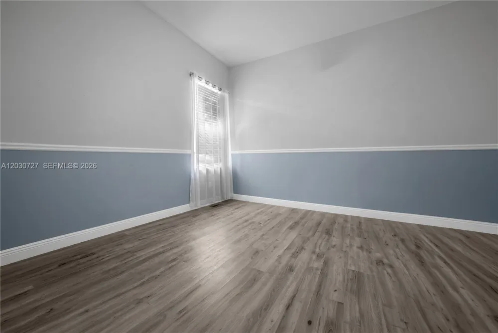 19548 S Whitewater Ave Weston, FL 33332