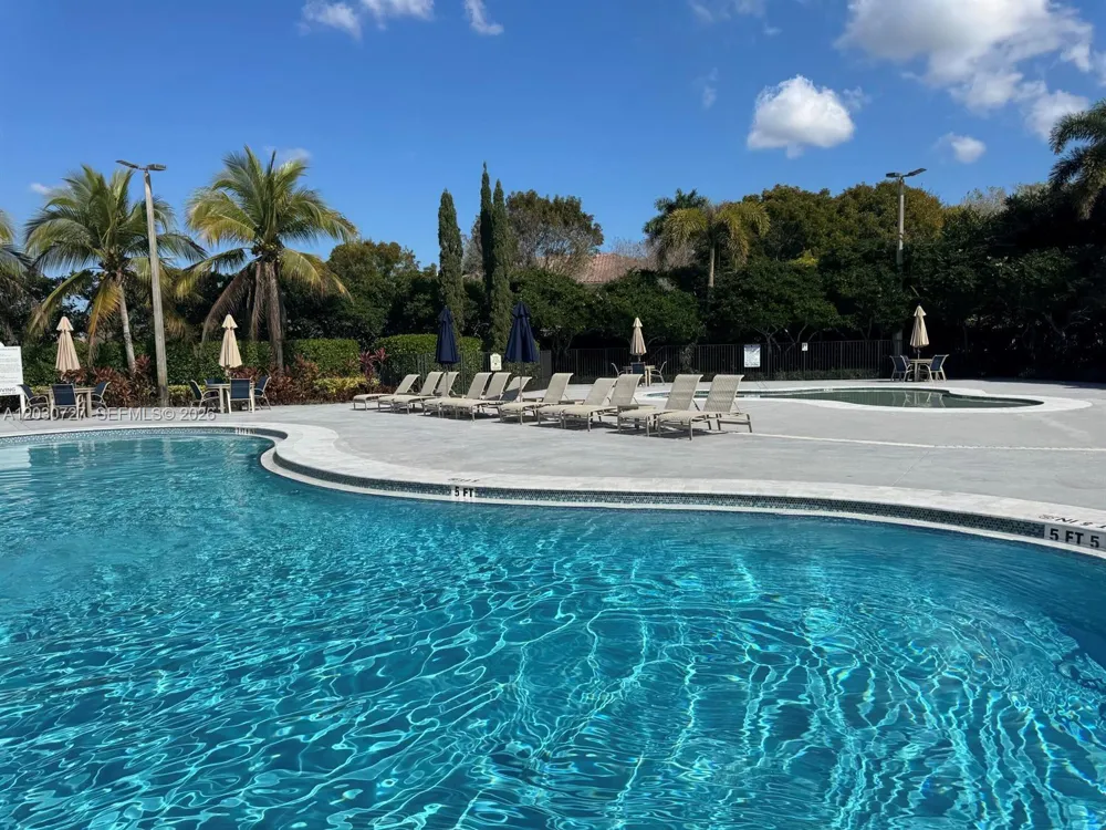 19548 S Whitewater Ave Weston, FL 33332