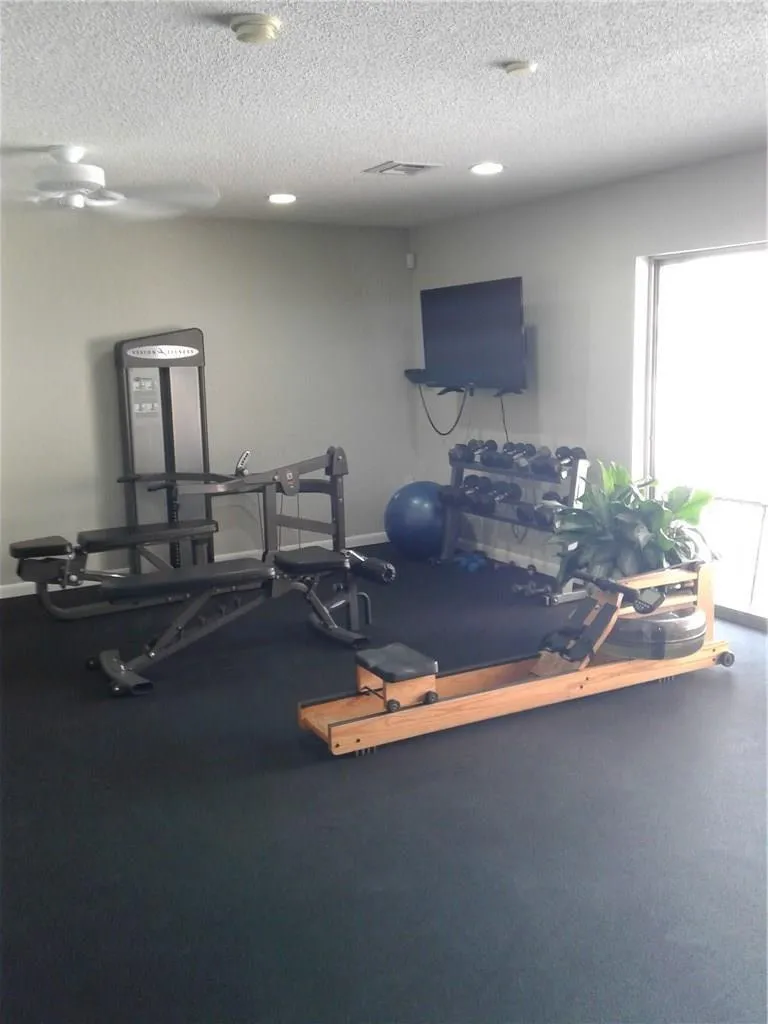 1030 Country Club Drive #401 Margate, FL 33063