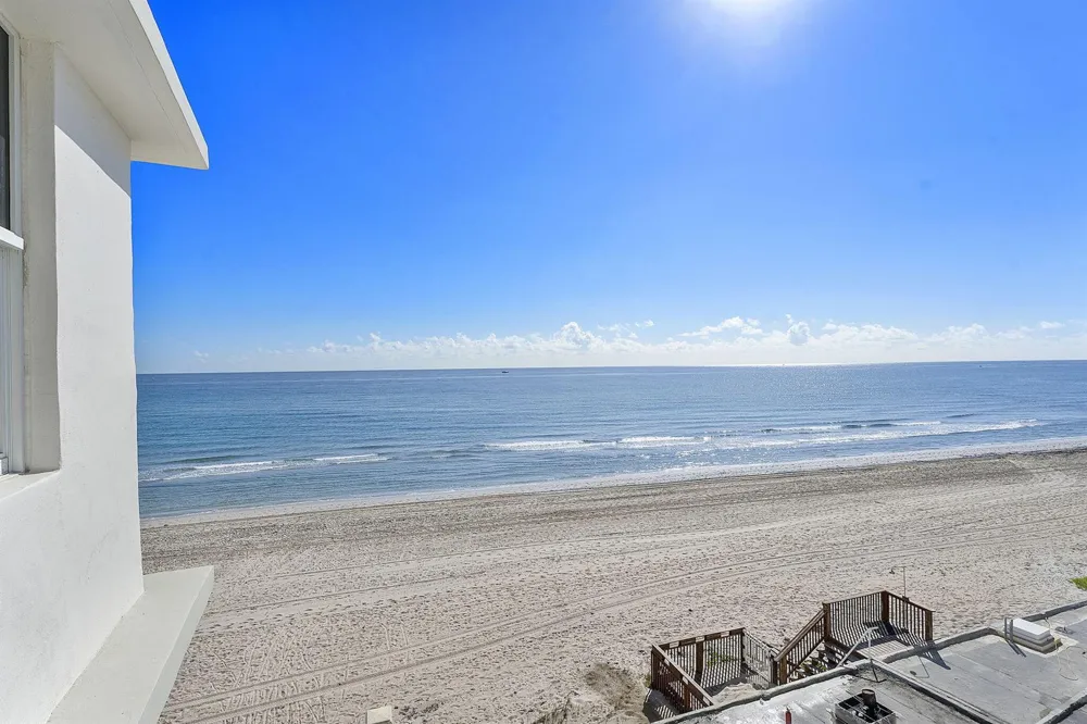 4505 S Ocean Boulevard #307 Highland Beach, FL 33487