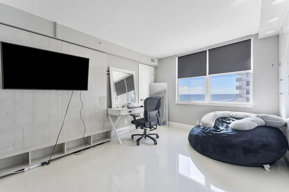 4505 S Ocean Boulevard #307 Highland Beach, FL 33487