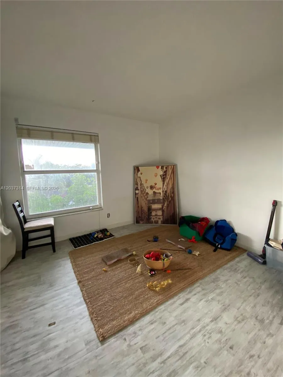 605 S Pine Island Rd #404A Plantation, FL 33324
