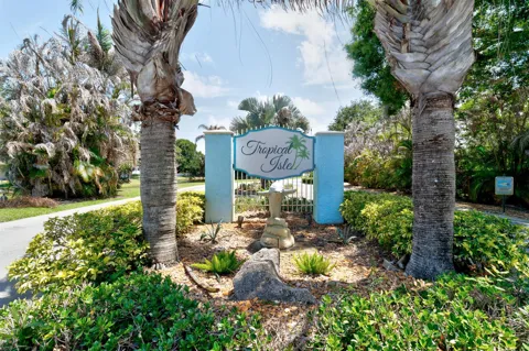 6385 Tropical Way
