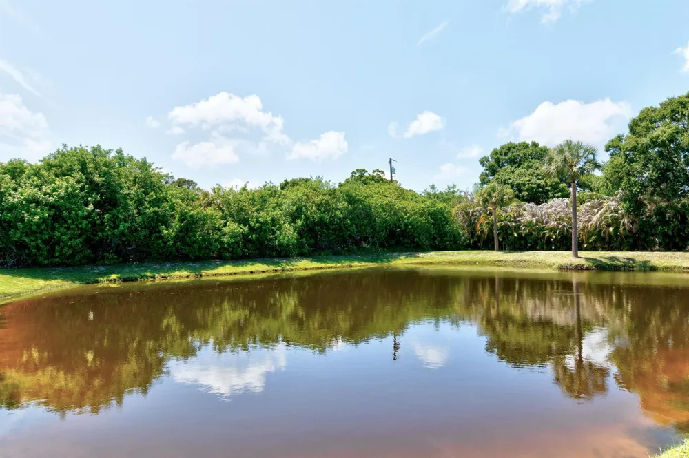 6385 Tropical Way Vero Beach, FL 32967