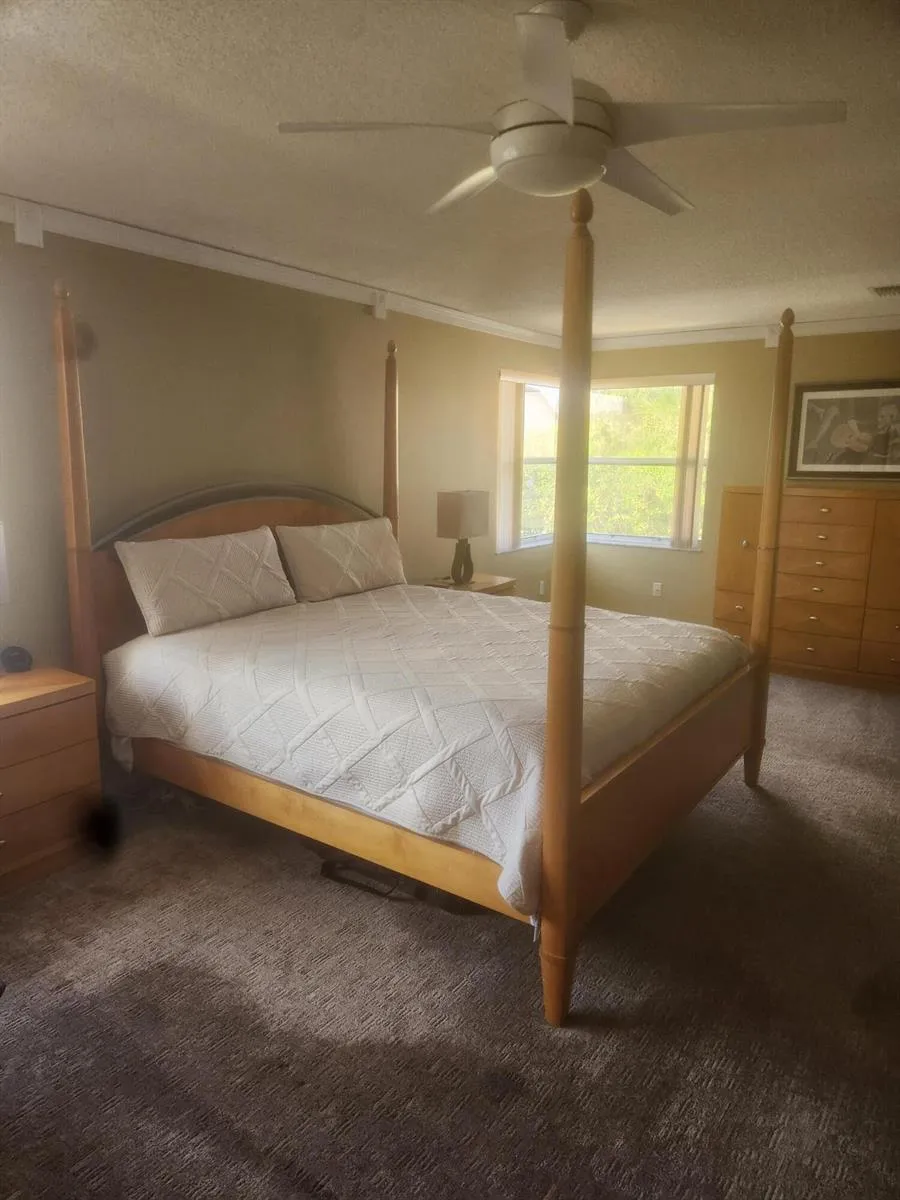 15729 NW Tenth Street NW Pembroke Pines, FL 33028