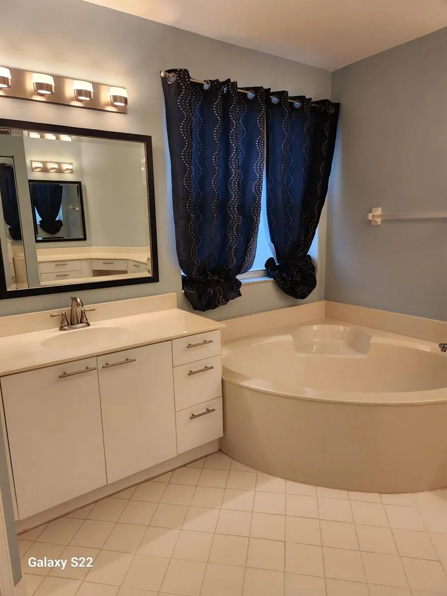 15729 NW Tenth Street NW Pembroke Pines, FL 33028
