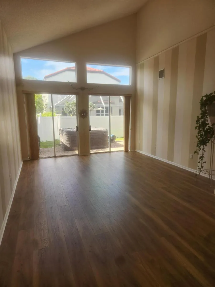 15729 NW Tenth Street NW Pembroke Pines, FL 33028