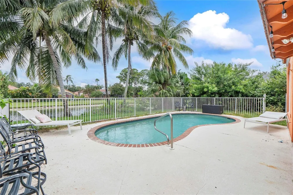 4020 Dorado Drive Riviera Beach, FL 33418