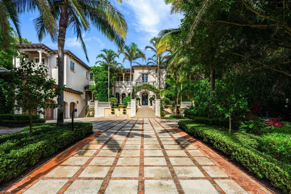 1131 Hillsboro Mile Hillsboro Beach, FL 33062