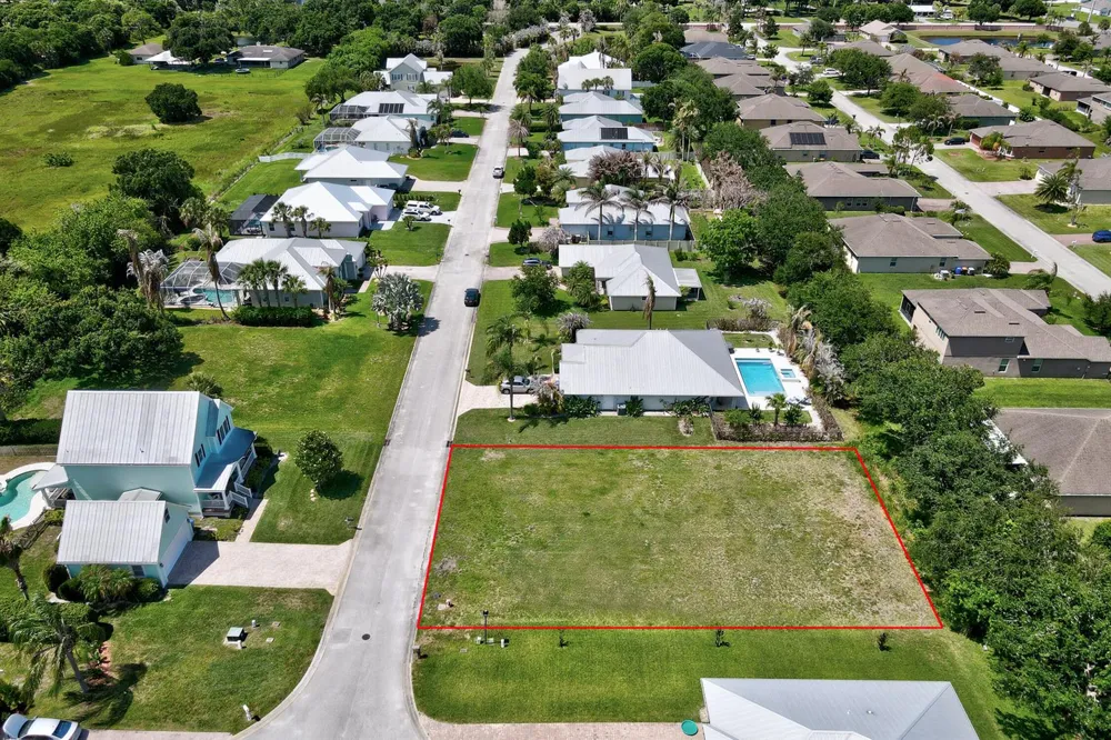 6370 Tropical Way Vero Beach, FL 32967
