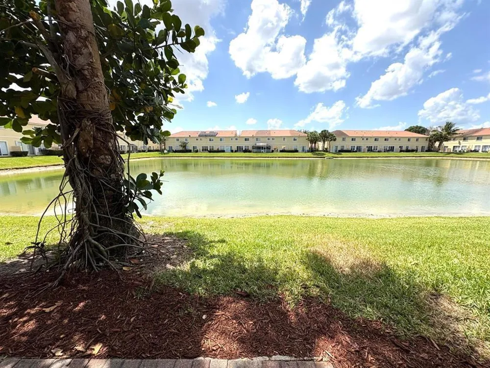 3245 NW 31st Terrace Oakland Park, FL 33309