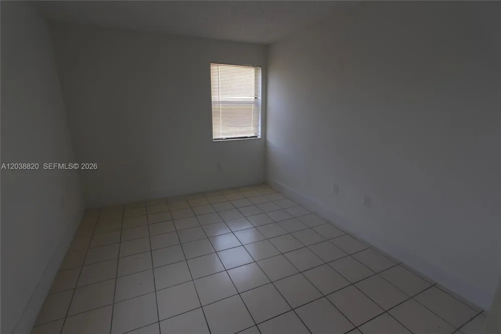 650 NW 114th Ave #202 Sweetwater, FL 33172