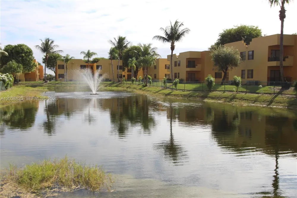 650 NW 114th Ave #202 Sweetwater, FL 33172