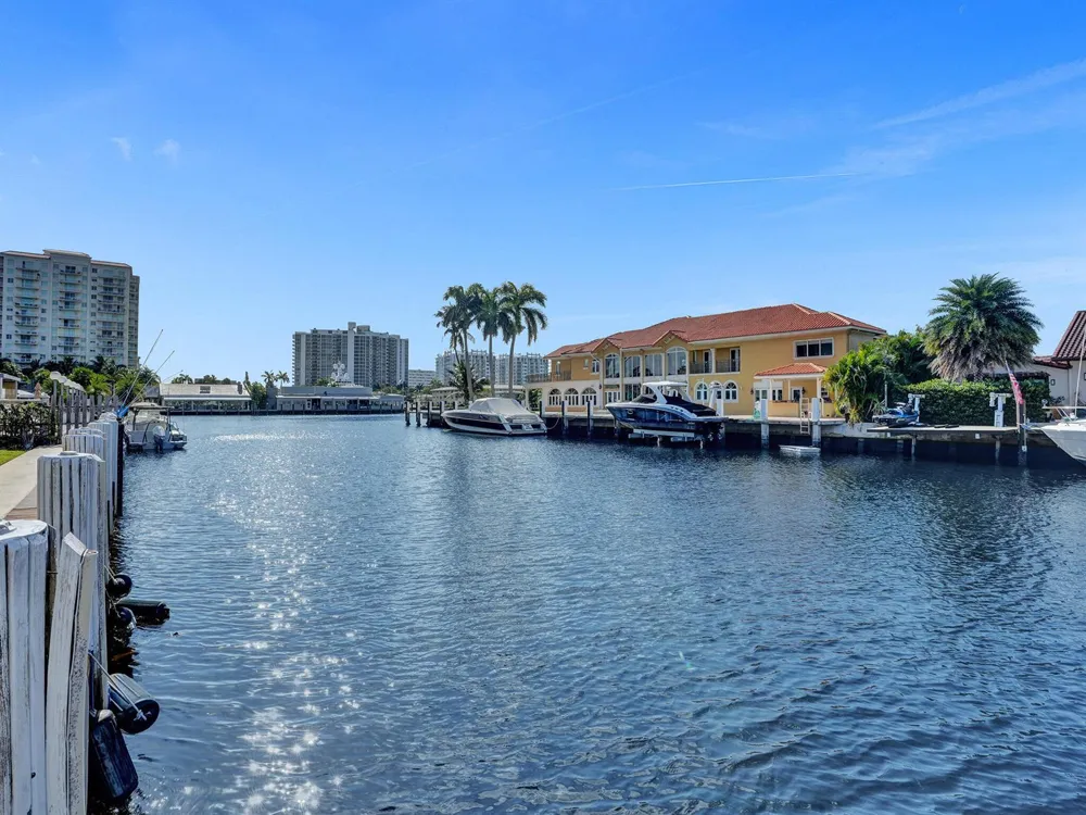 2866 NE 30th Street #3 Fort Lauderdale, FL 33306