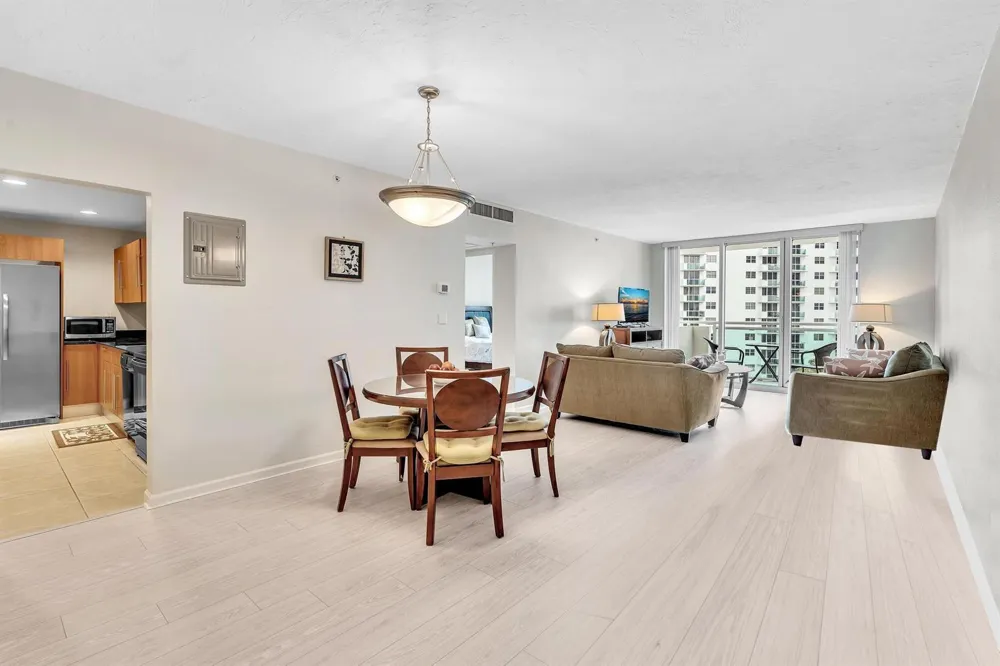 3000 S Ocean Drive #714 Hollywood, FL 33019