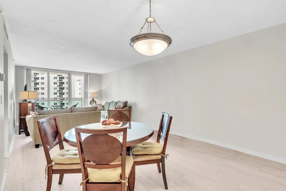 3000 S Ocean Drive #714 Hollywood, FL 33019
