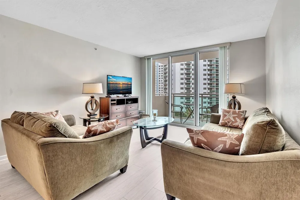 3000 S Ocean Drive #714 Hollywood, FL 33019