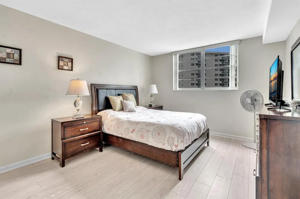 3000 S Ocean Drive #714 Hollywood, FL 33019
