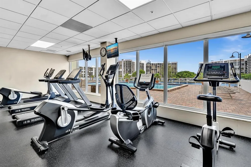 3000 S Ocean Drive #714 Hollywood, FL 33019