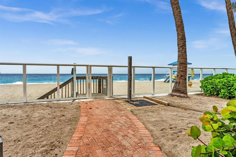 3000 S Ocean Drive #714 Hollywood, FL 33019