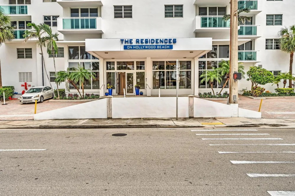 3000 S Ocean Drive #714 Hollywood, FL 33019