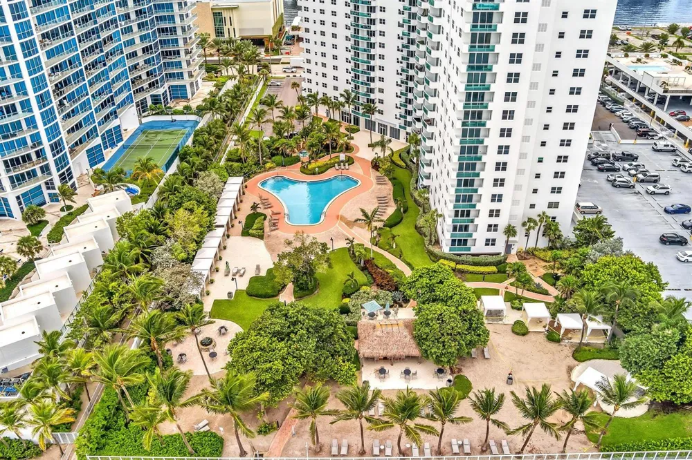 3000 S Ocean Drive #714 Hollywood, FL 33019