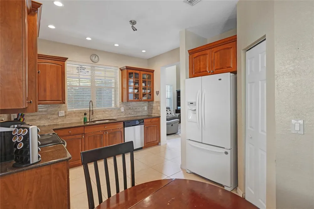 5715 NW 119th Terrace Coral Springs, FL 33076