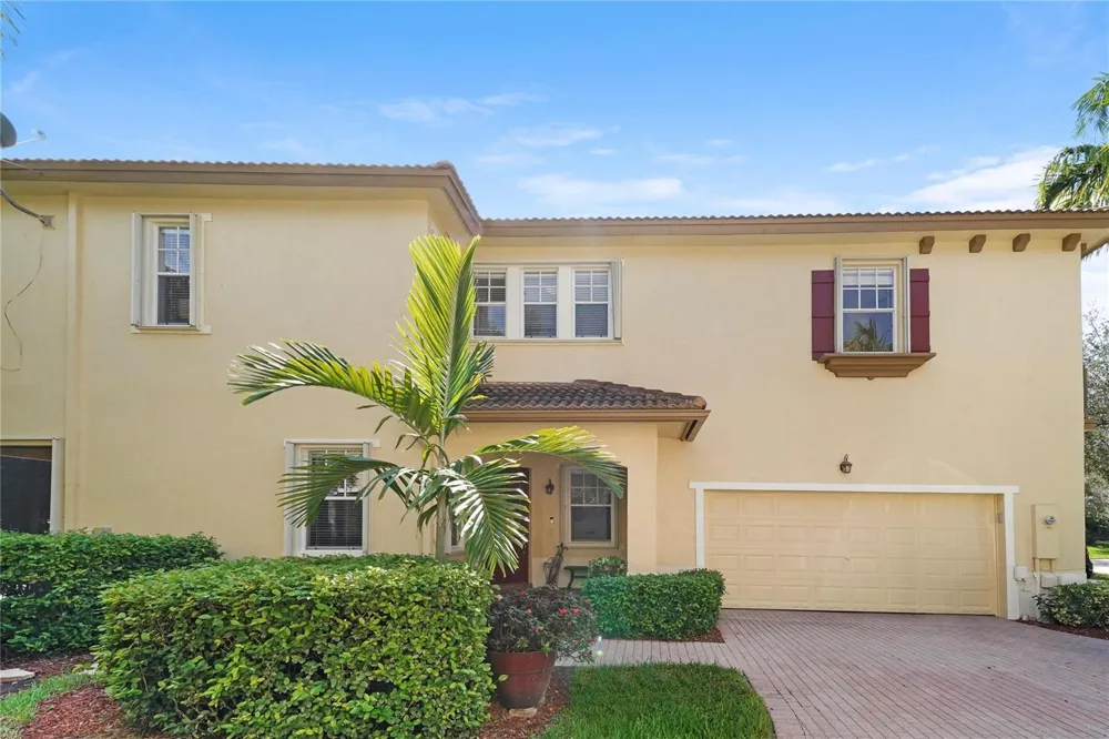 5715 NW 119th Terrace Coral Springs, FL 33076