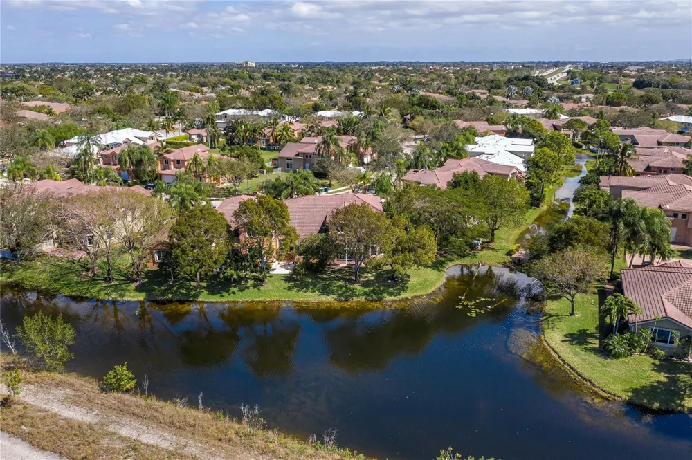 5704 NW 127th Terrace Coral Springs, FL 33076