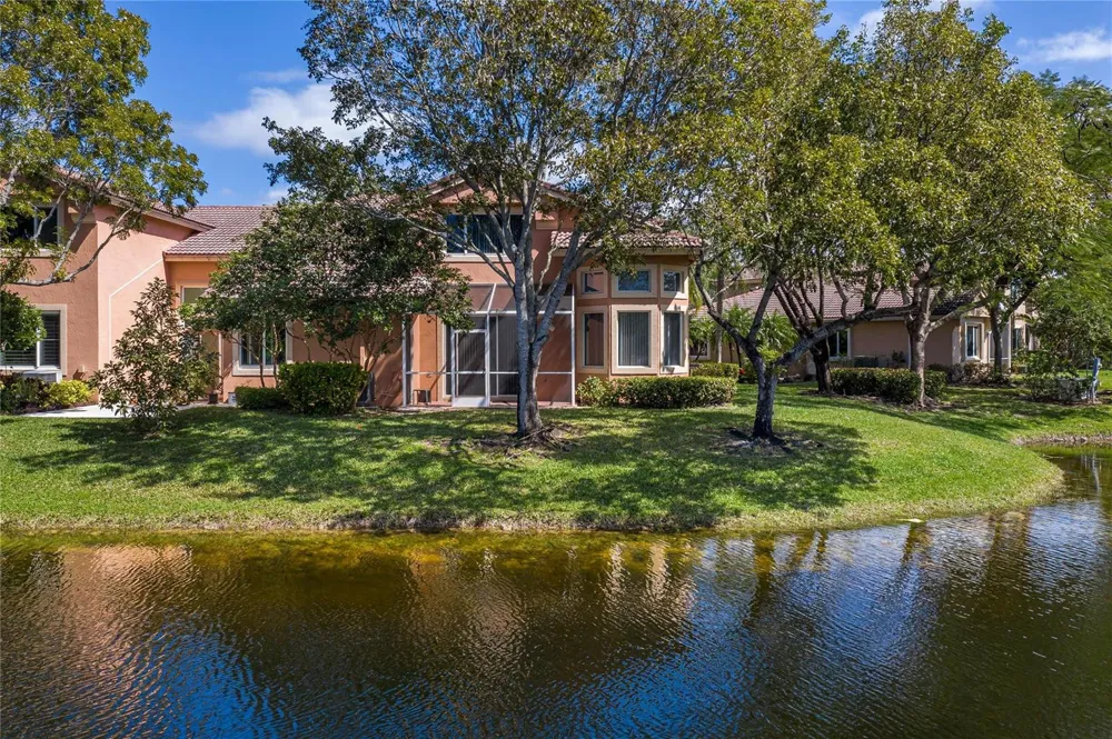 5704 NW 127th Terrace Coral Springs, FL 33076