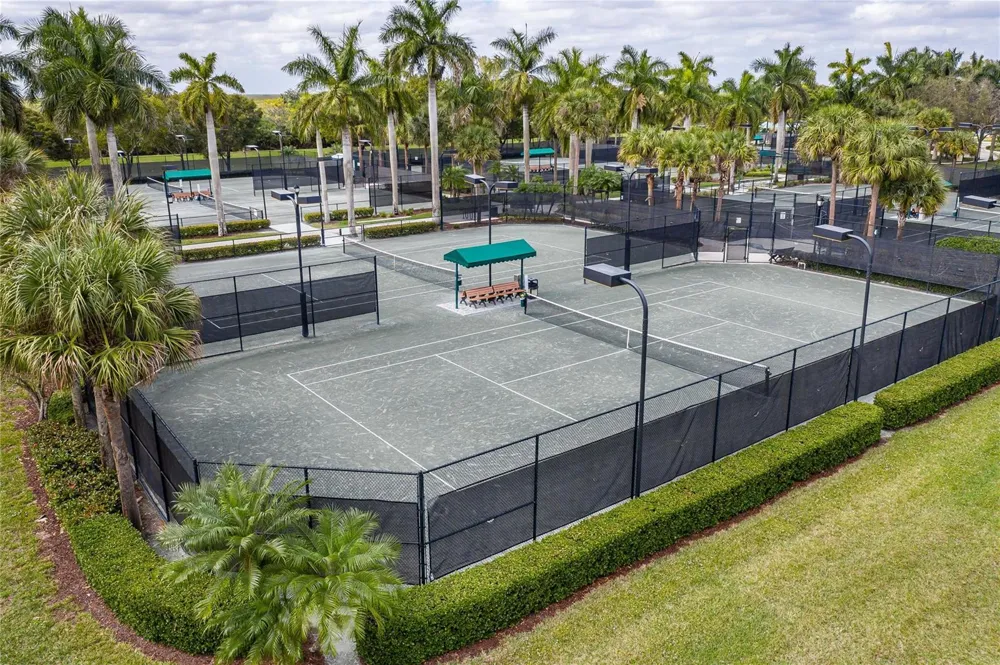 5704 NW 127th Terrace Coral Springs, FL 33076