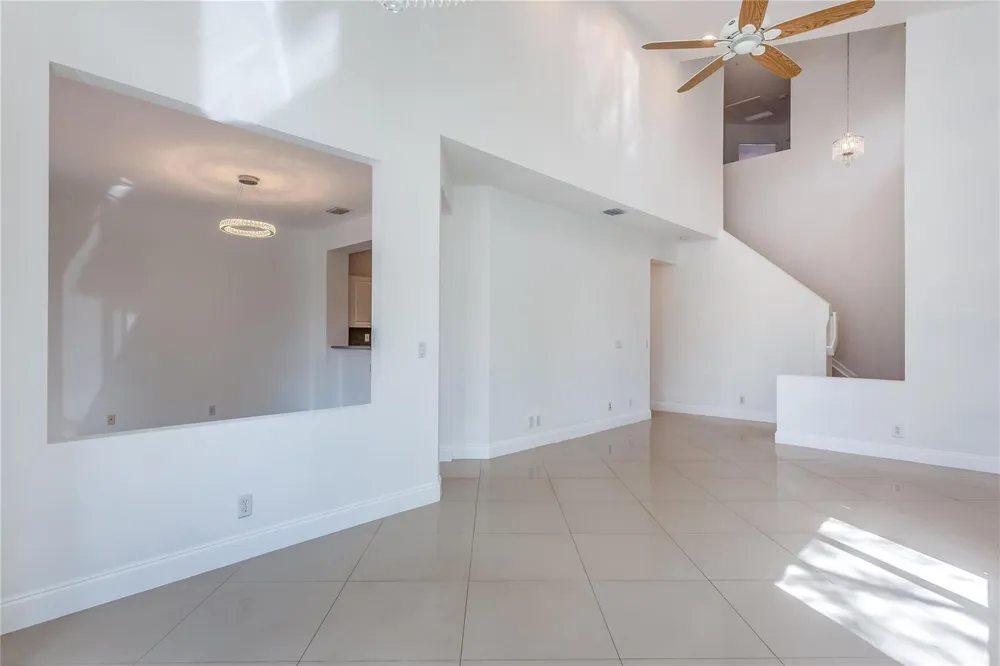 5704 NW 127th Terrace Coral Springs, FL 33076