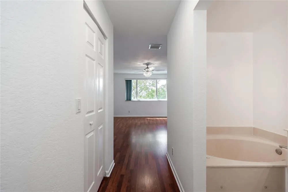 5704 NW 127th Terrace Coral Springs, FL 33076