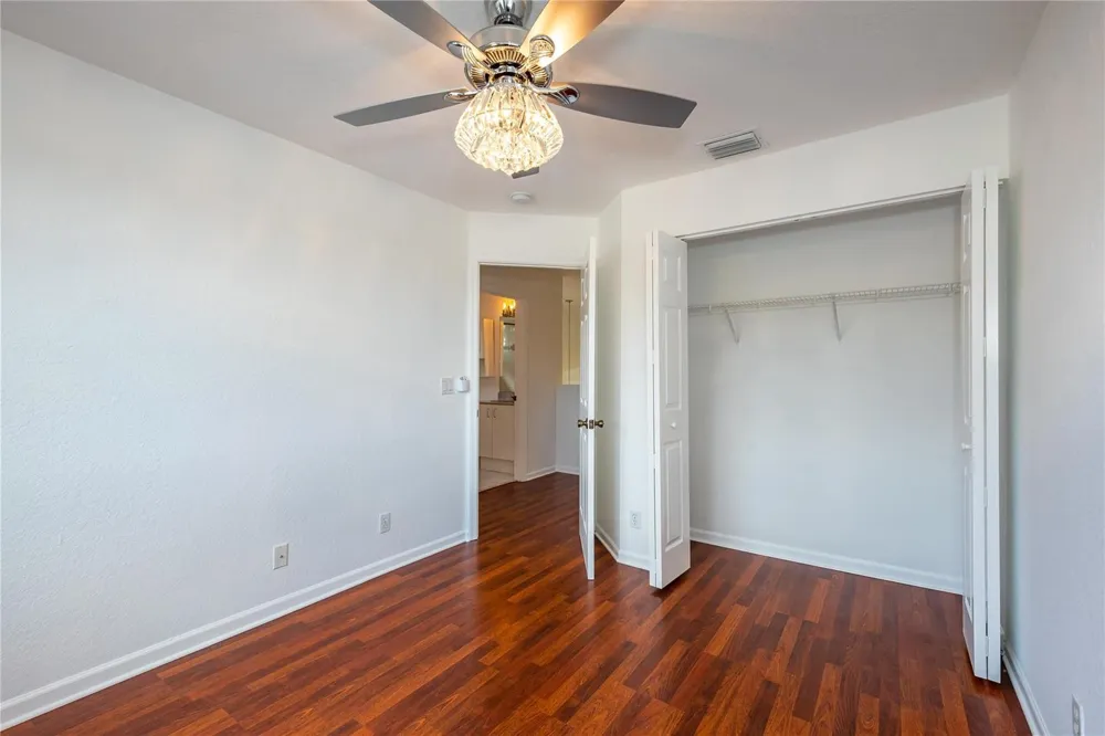 5704 NW 127th Terrace Coral Springs, FL 33076