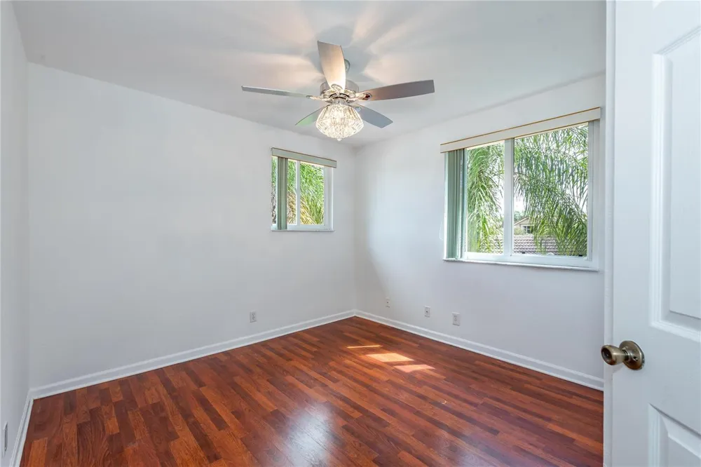 5704 NW 127th Terrace Coral Springs, FL 33076