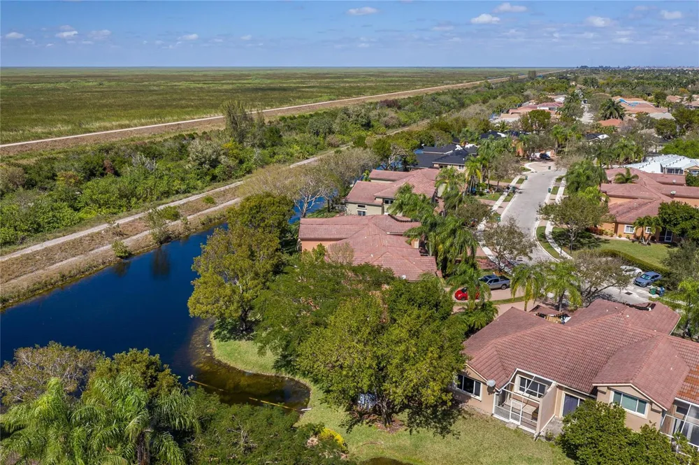 5704 NW 127th Terrace Coral Springs, FL 33076
