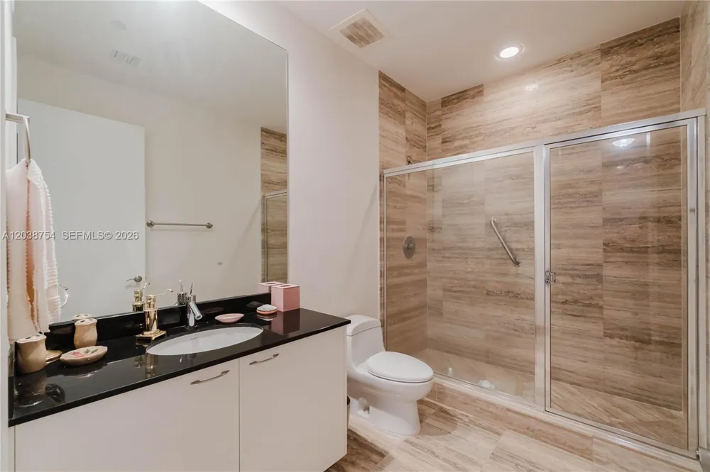 15811 COLLINS AVE #3607 Sunny Isles Beach, FL 33160